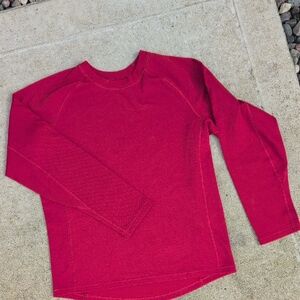 Patagonia Vibrant Red Crewneck Top